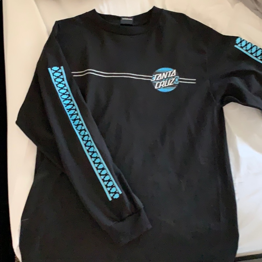 black gray and blue long sleeve shirt